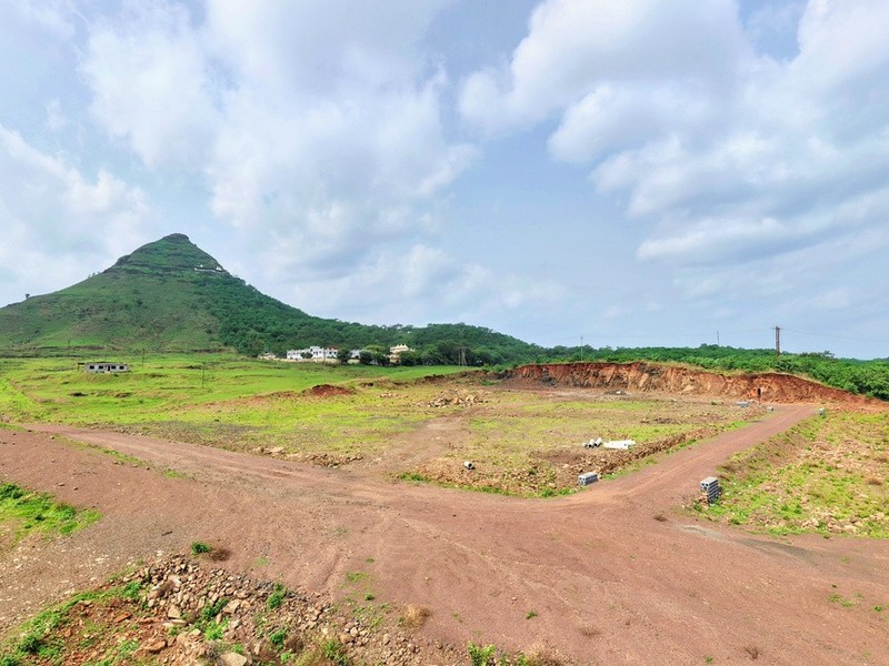 Makhamalabad – Near Chamar Leni